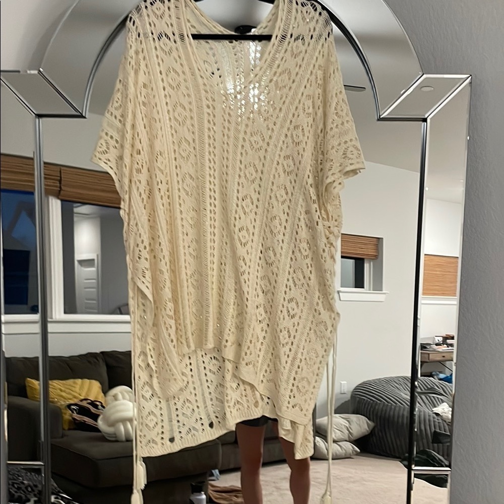 Trendy Boutique Cream Lace Cover-Up